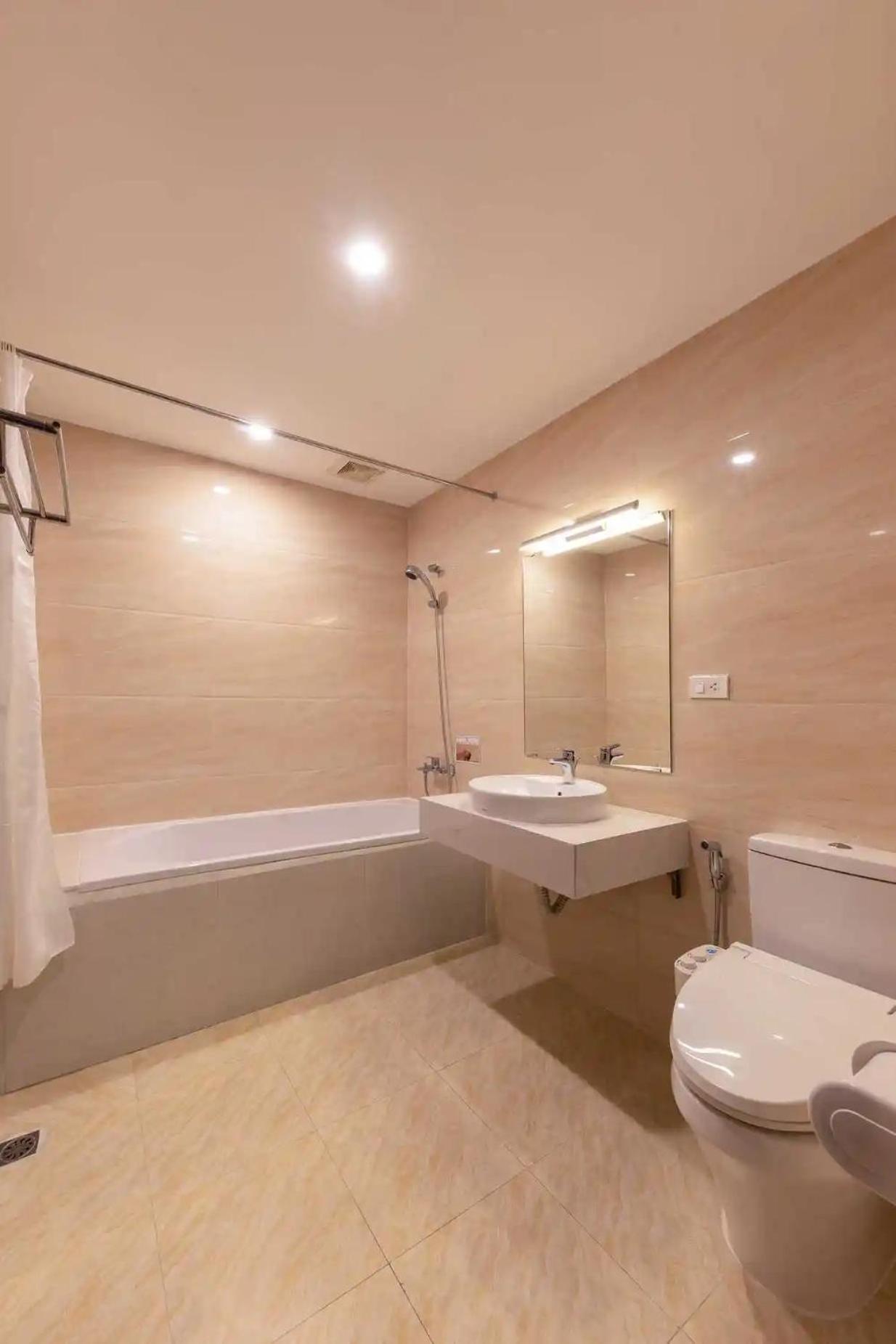 อะซูมายา ลิญลัง Hotel ฮานอย ภายนอก รูปภาพ